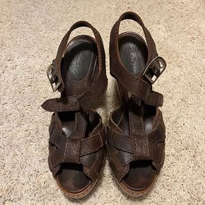 Chloe wood platform sandals